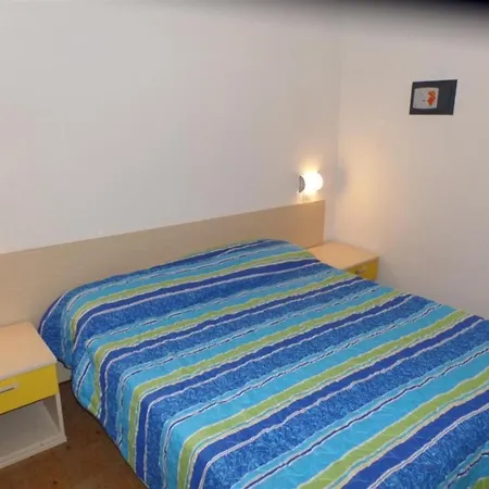 Διαμέρισμα Practical Flat In A In Centre Μπιμπιόνε
